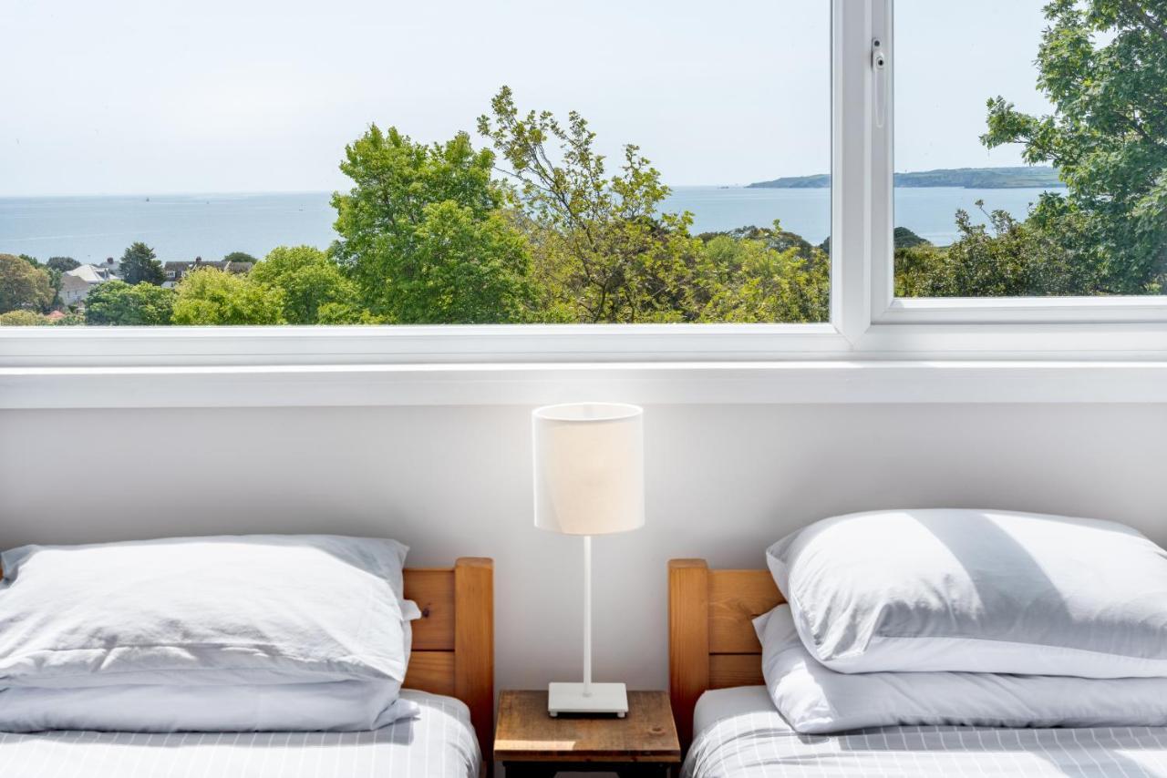 Manacles - Spacious Flat Near Beach With Sea Views & Parking Falmouth Exterior foto