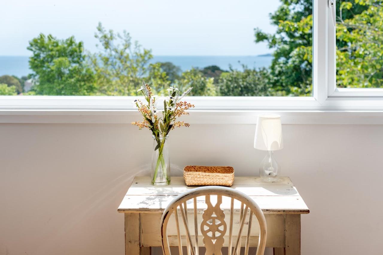 Manacles - Spacious Flat Near Beach With Sea Views & Parking Falmouth Exterior foto